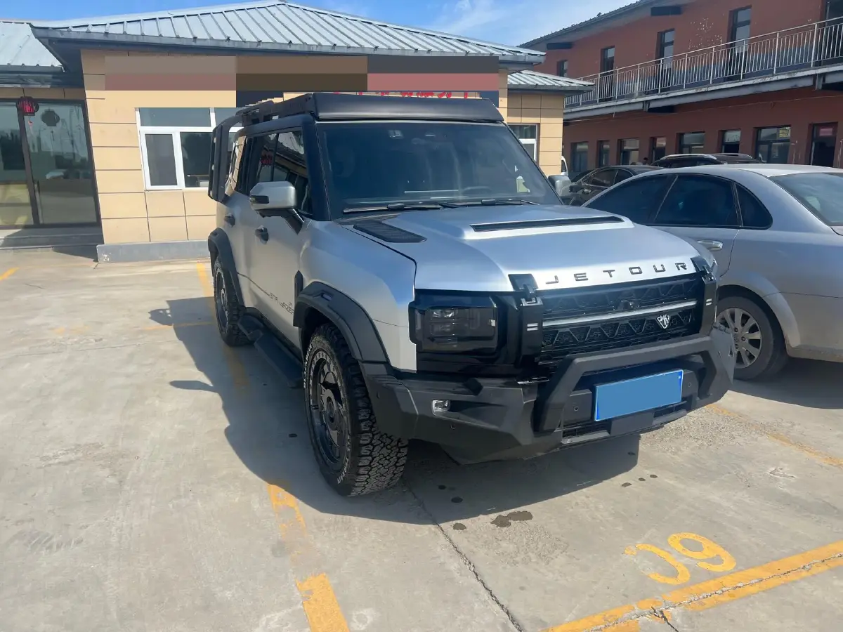 2024 Jetour Traveller 2.0T 254HP L4 7DCT