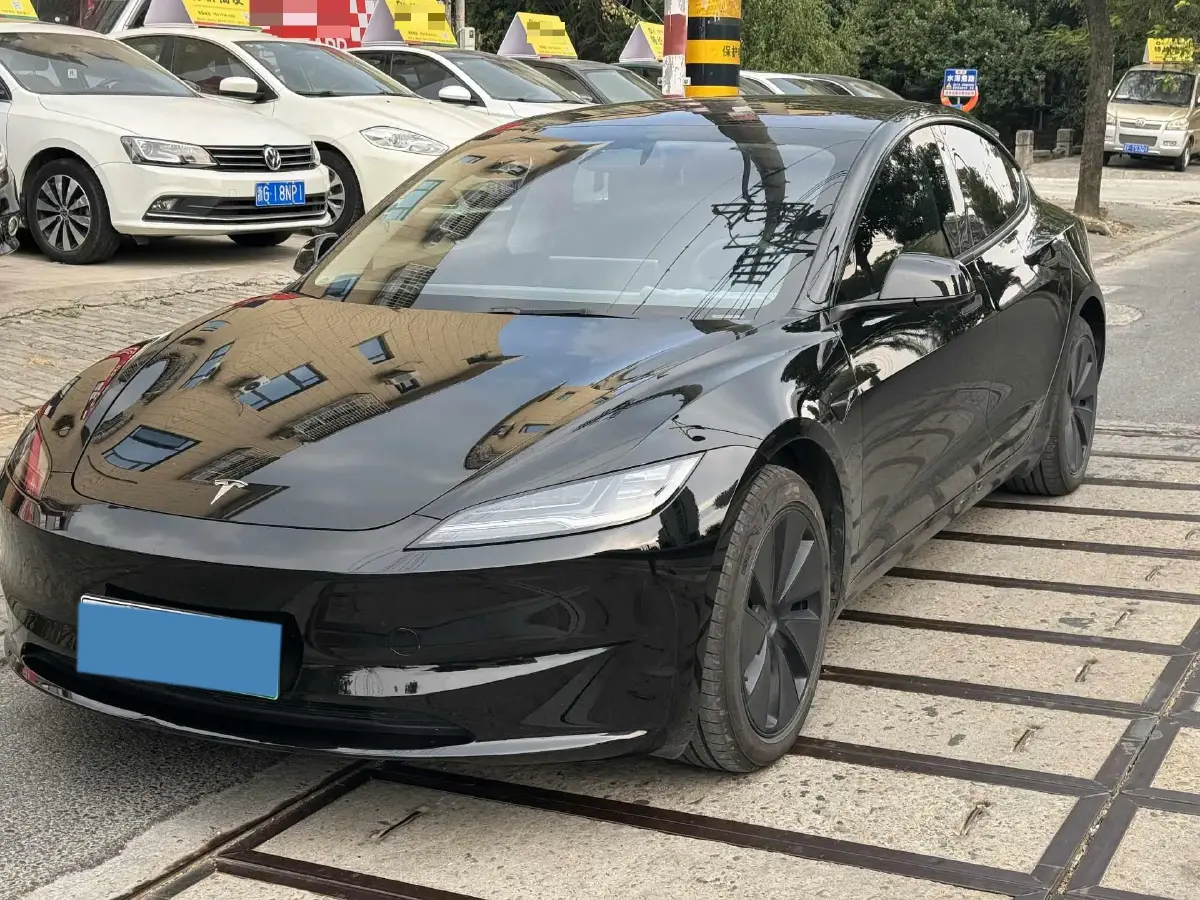 2023 Tesla Model 3 BEV 78.4KWH
