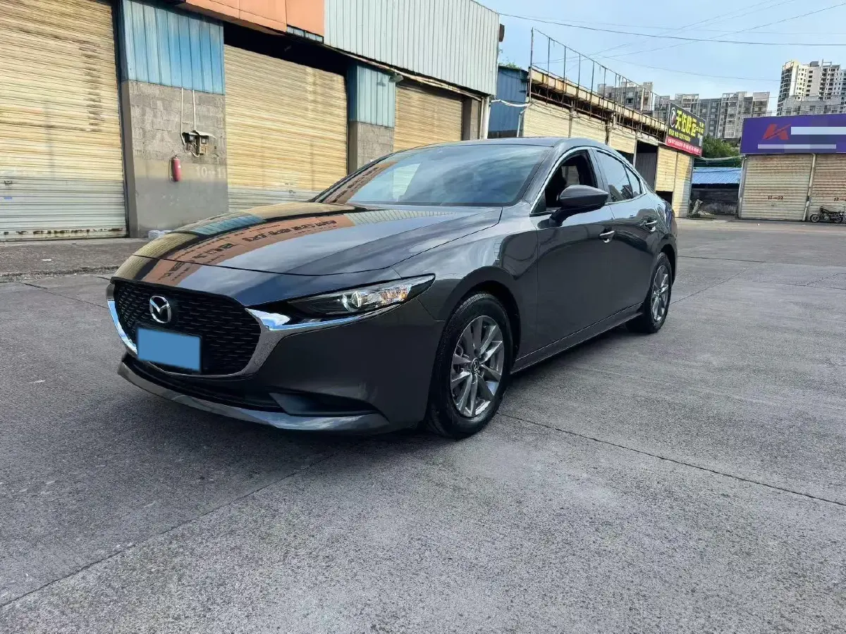 2020 Mazda 3 Axela 1.5L 117HP L4 6AT