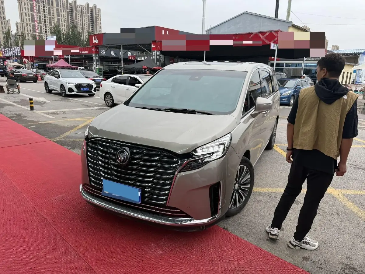 2023 Buick GL8 2.0T 237HP L4 9AT