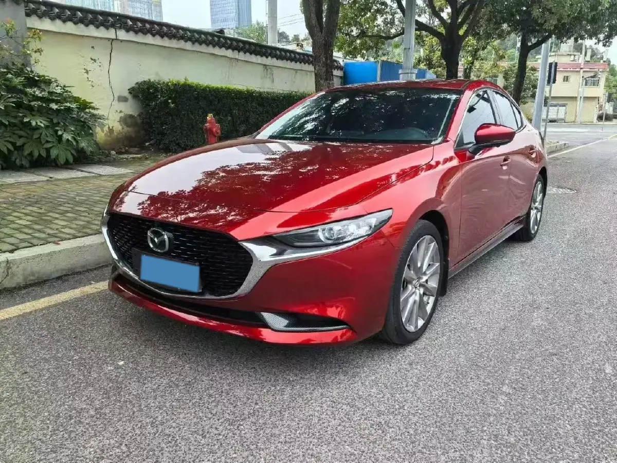 2022 Mazda 3 Axela 2.0L 158HP L4 6AT