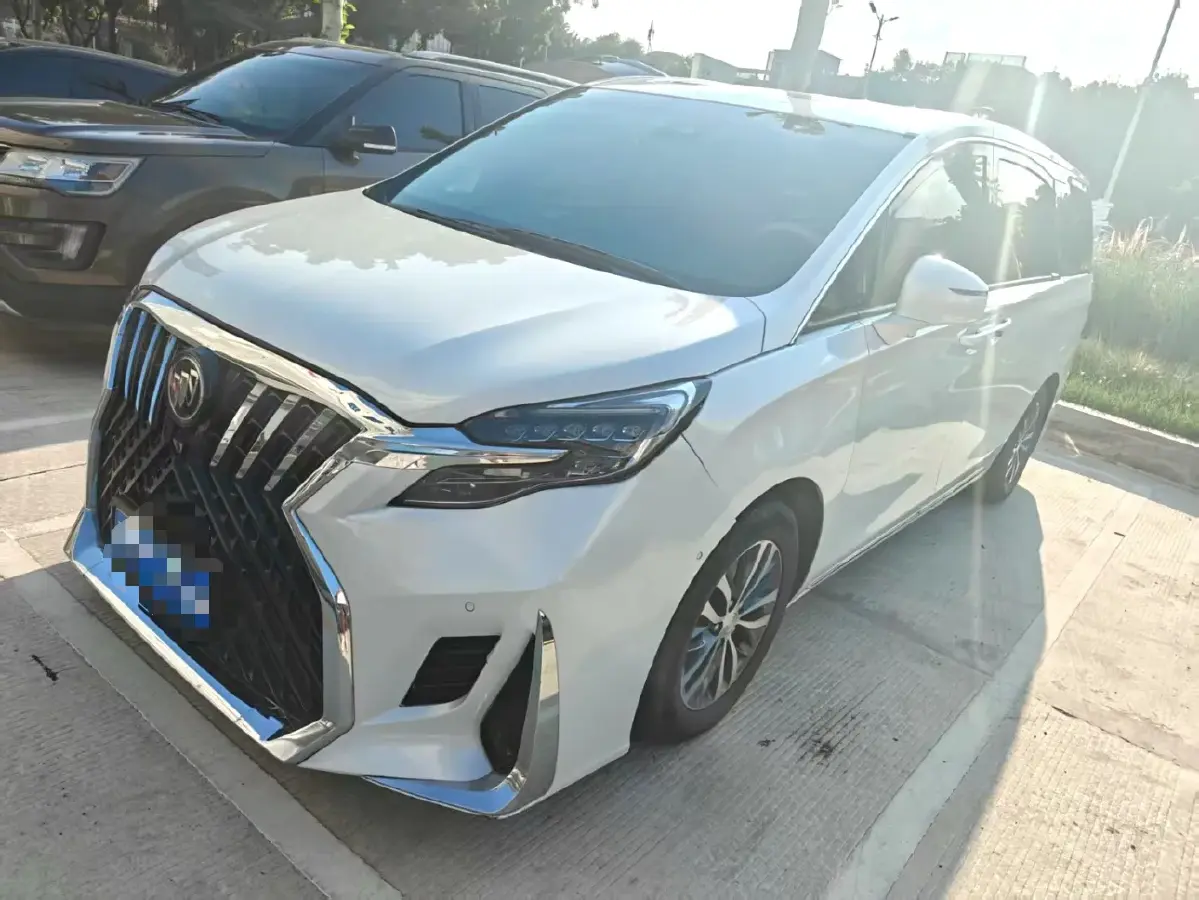 2023 Buick GL8 2.0T 237HP L4 9AT