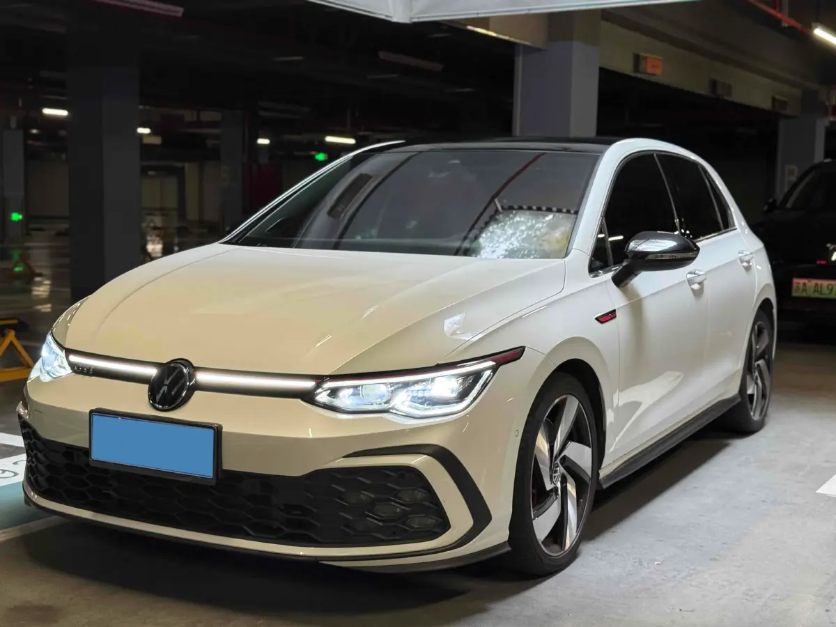 2021 Volkswagen GolfGTI 2.0T 220HP L4 7DCT