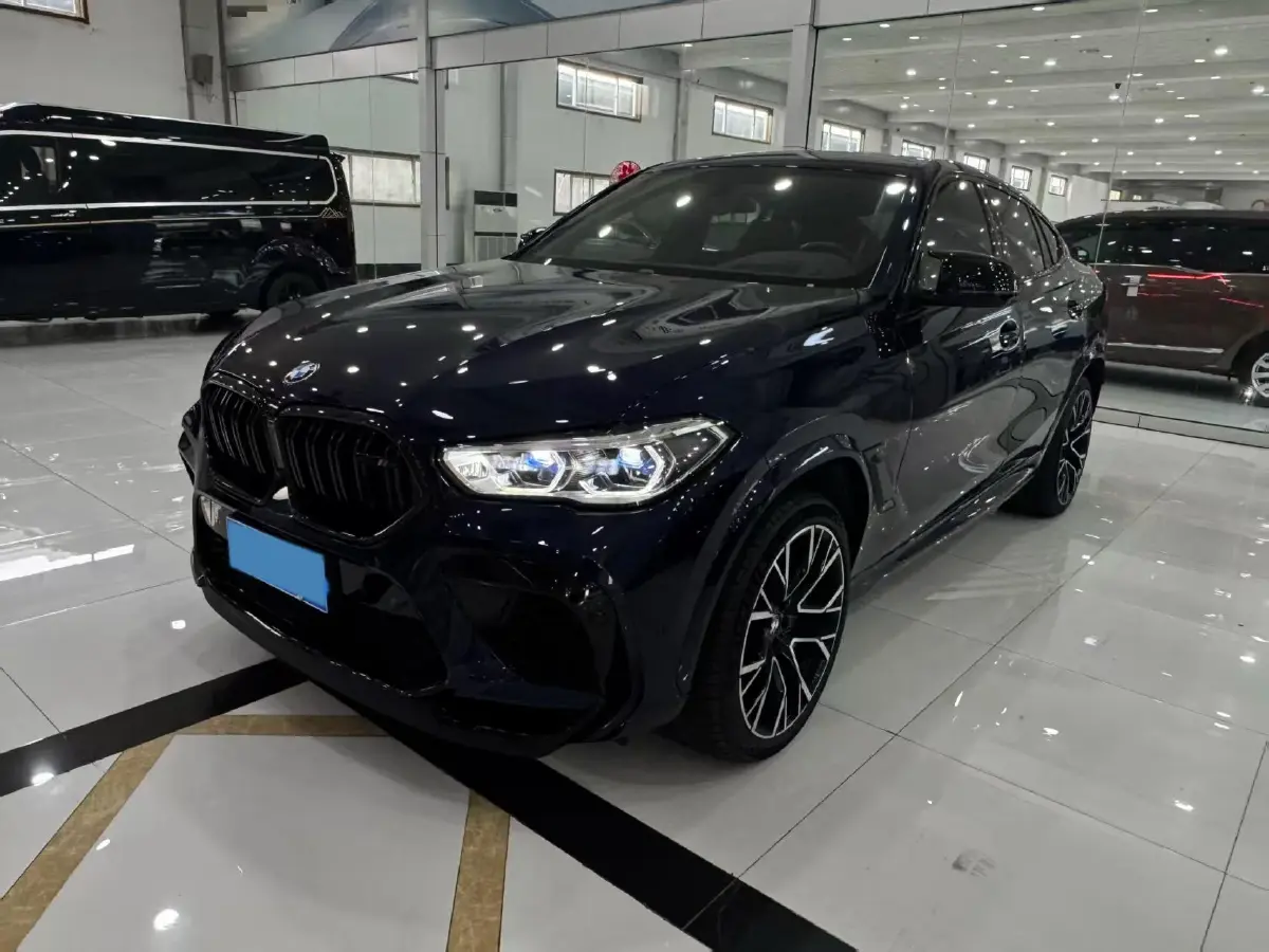 2022 BMW X6 M 4.4T 600HP V8 8AT