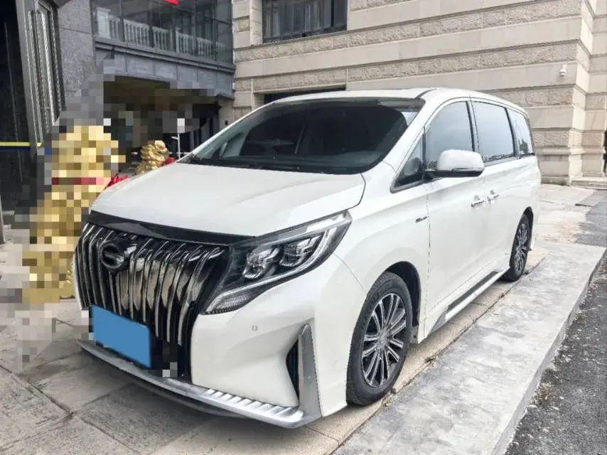 2021 GAC Trumpchi M8 2.0T 252HP L4 8AT