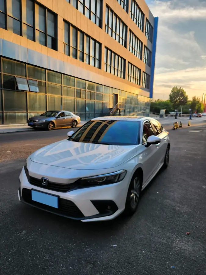 2022 Honda Civic 1.5T 182HP L4 CVT
