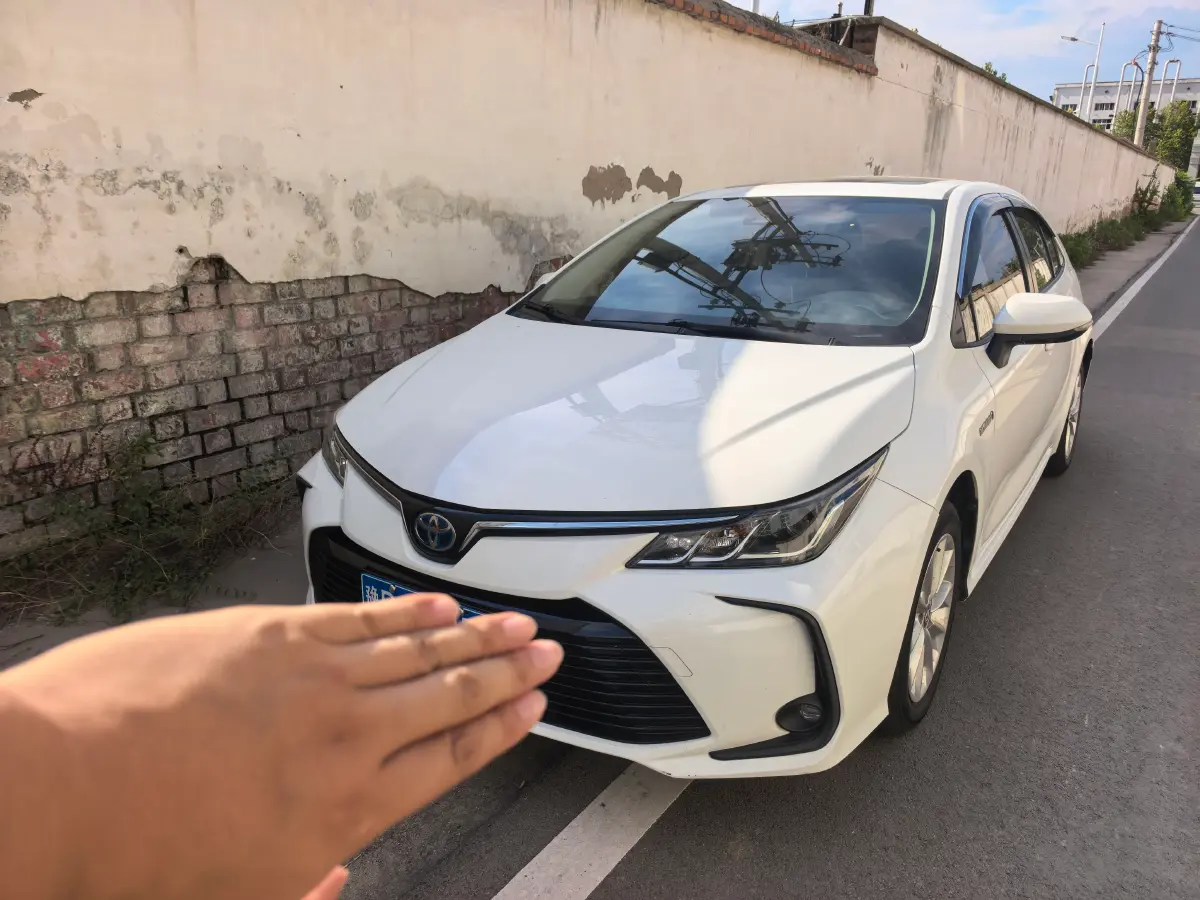 2021 Toyota Corolla 1.8L 98HP L4 E-CVT Hybrid