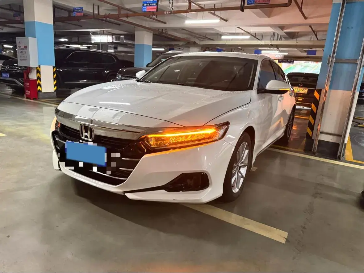 2022 Honda Accord 1.5T 194HP L4 CVT