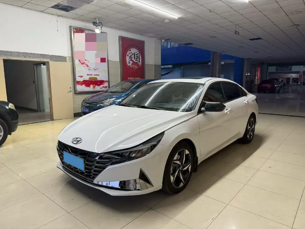 2021 Hyundai Elantra 1.5L 115HP L4 CVT