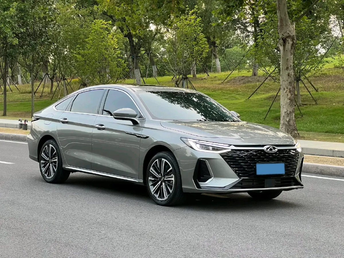 2025 Chery Arrizo 8 Pro 1.6T 197HP L4 7DCT,autocango,china used car exporter,china ev exporter,chinese used car exporter,chinese used ev exporter