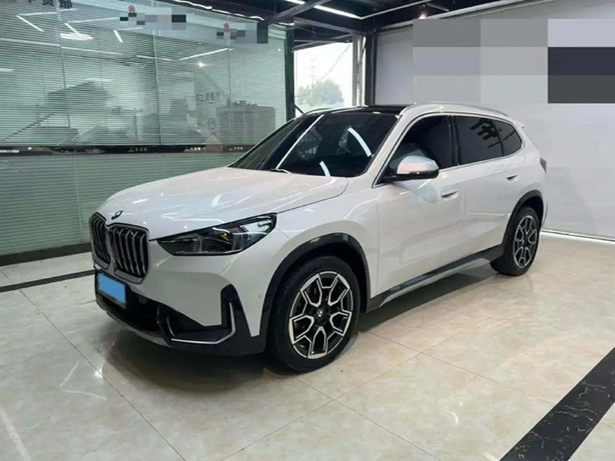 2023 BMW X1 2.0T 204HP L4 7DCT