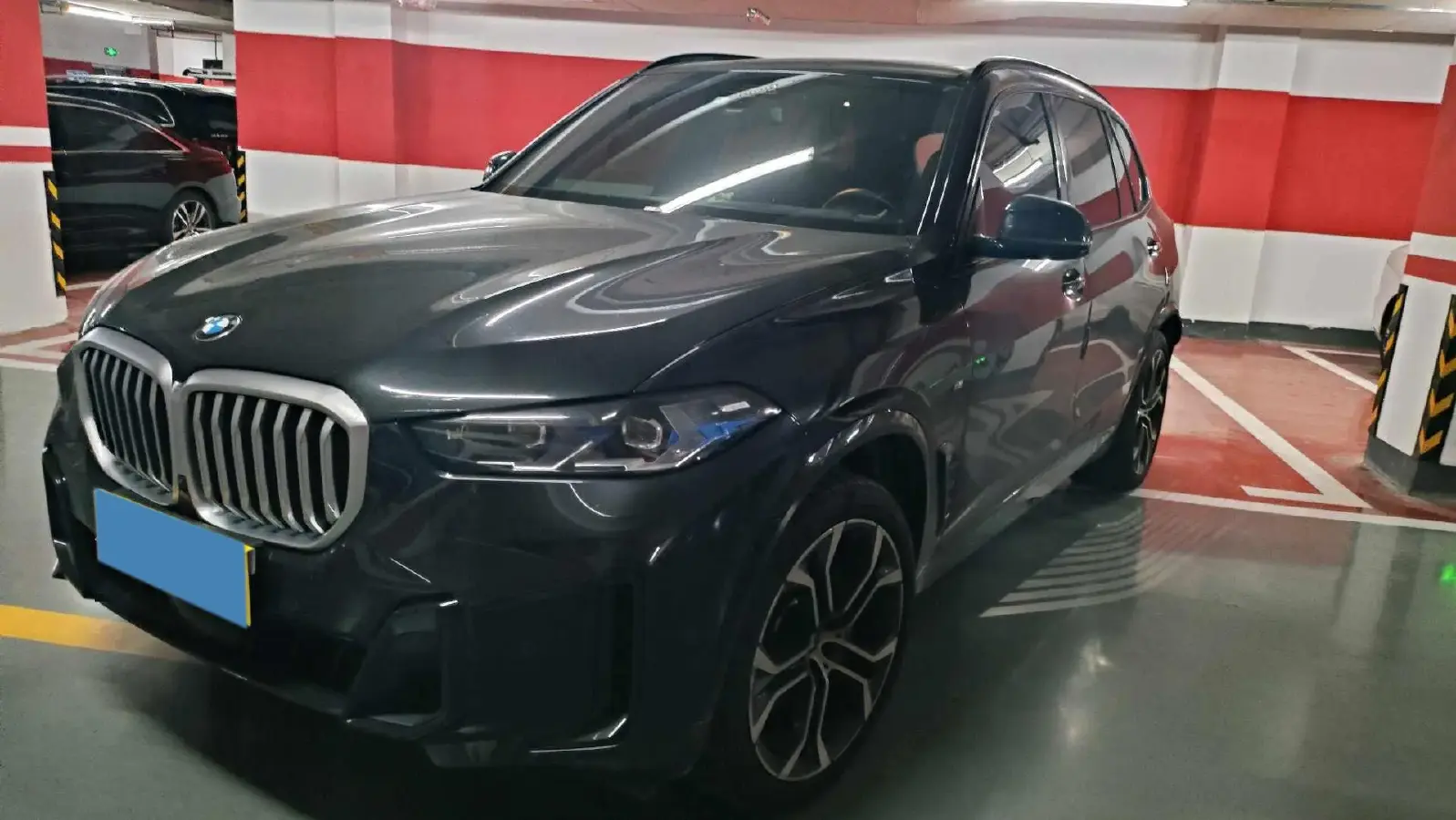 2023 BMW X5 3.0T 381HP L6 8AT