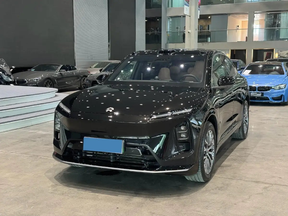 2025 NIO EC6 BEV