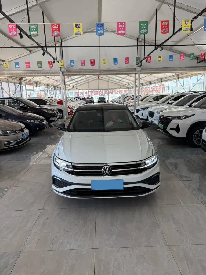 2023 Volkswagen Bora 1.5L 113HP L4 6AT,autocango,china used car exporter,china ev exporter,chinese used car exporter,chinese used ev exporter