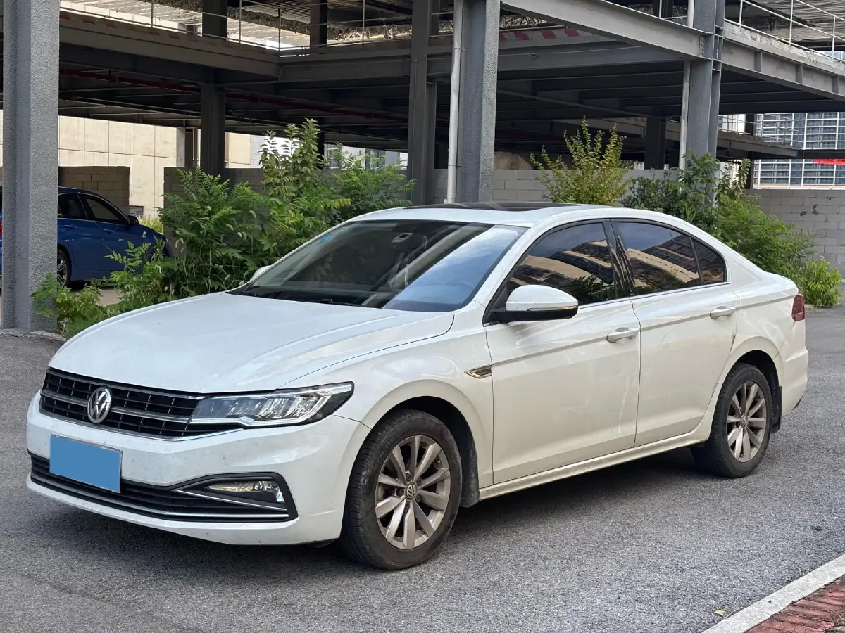 2019 Volkswagen Bora 1.5L 116HP L4 6AT
