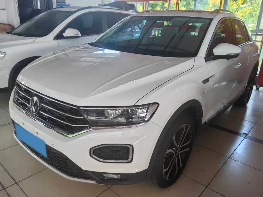 2022 Volkswagen T-Roc 1.4T 150HP L4 7DCT