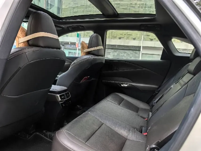 2025 Lexus RX 2.5L 189HP L4 E-CVT Hybrid,autocango,china used car exporter,china ev exporter,chinese used car exporter,chinese used ev exporter