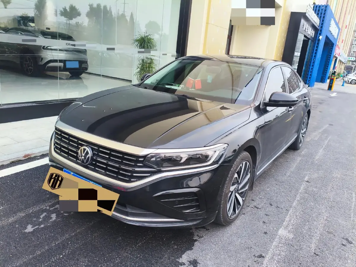 2022 Volkswagen Passat 2.0T 186HP L4 7DCT