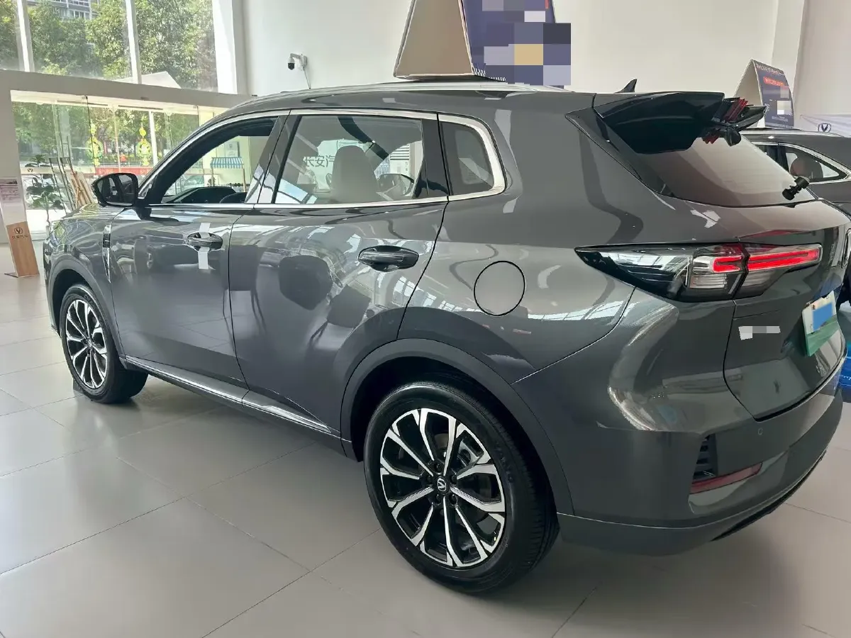 2025 ChangAn CS55PLUS PHEV 1.5L 98HP L4 E-CVT PHEV,autocango,china used car exporter,china ev exporter,chinese used car exporter,chinese used ev exporter