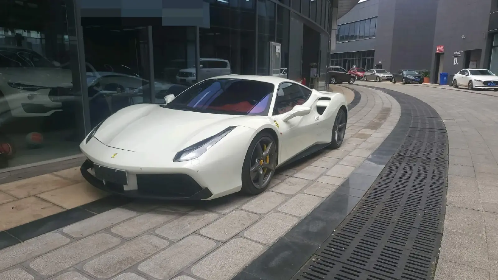 2015 Ferrari 488 3.9T 670HP V8 7DCT