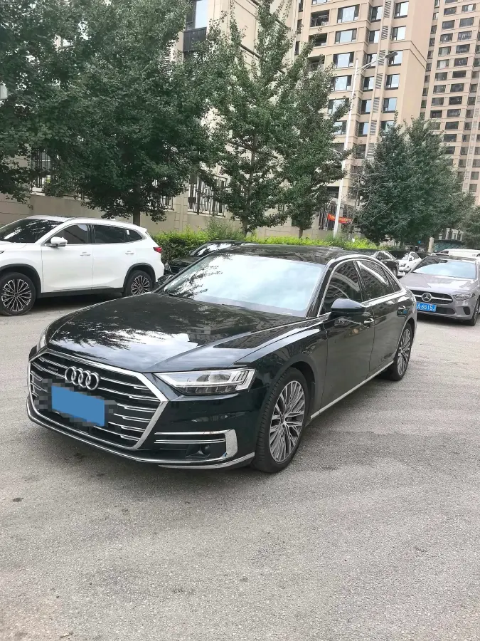 2021 Audi A8 3.0T 340HP V6 8AT