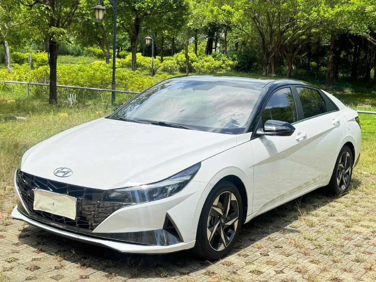 2022 Hyundai Elantra 1.4T 140HP L4 7DCT