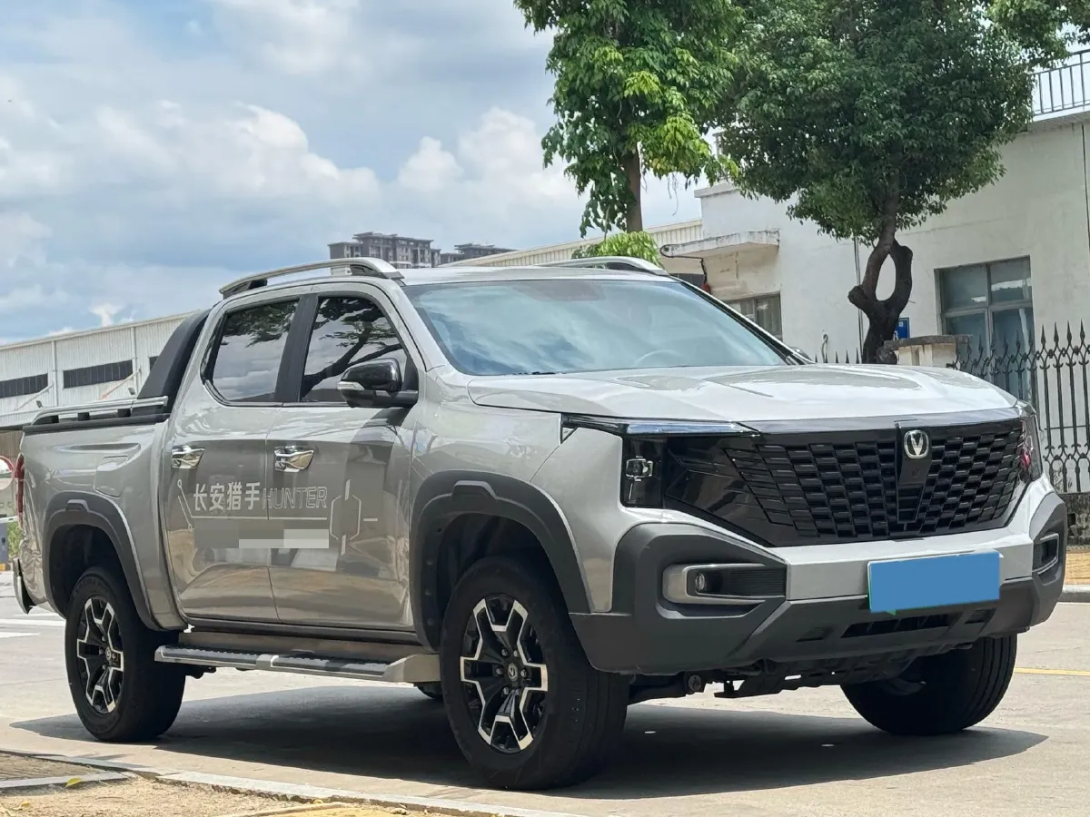 2024 ChangAn Hunter 2.0T 190HP L4 REEV 31.18KWH,autocango,china used car exporter,china ev exporter,chinese used car exporter,chinese used ev exporter