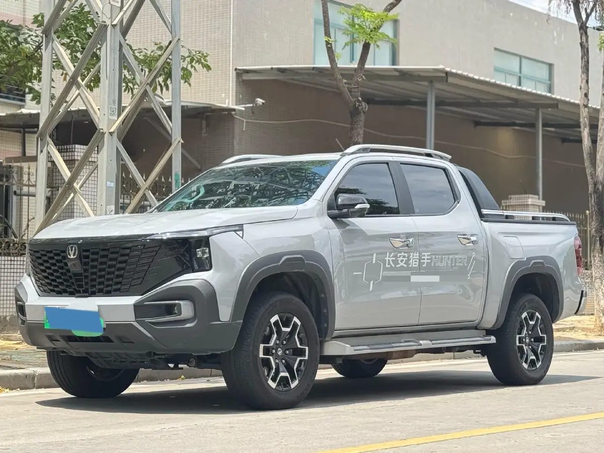 2024 ChangAn Hunter 2.0T 190HP L4 REEV 31.18KWH