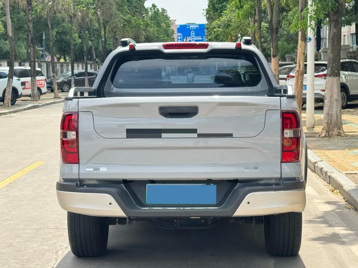 2024 ChangAn Hunter 2.0T 190HP L4 REEV 31.18KWH,autocango,china used car exporter,china ev exporter,chinese used car exporter,chinese used ev exporter