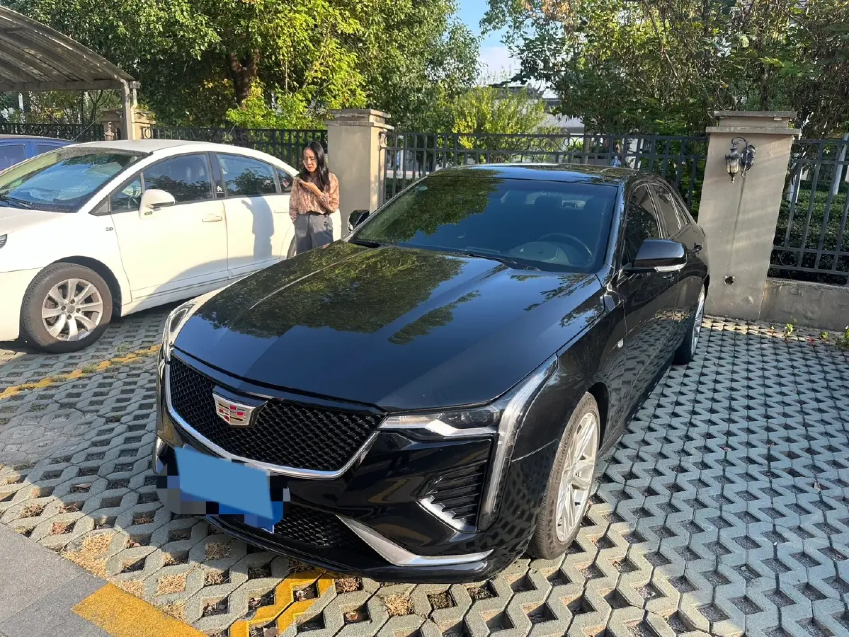 2021 Cadillac CT4 2.0T 237HP L4 8AT