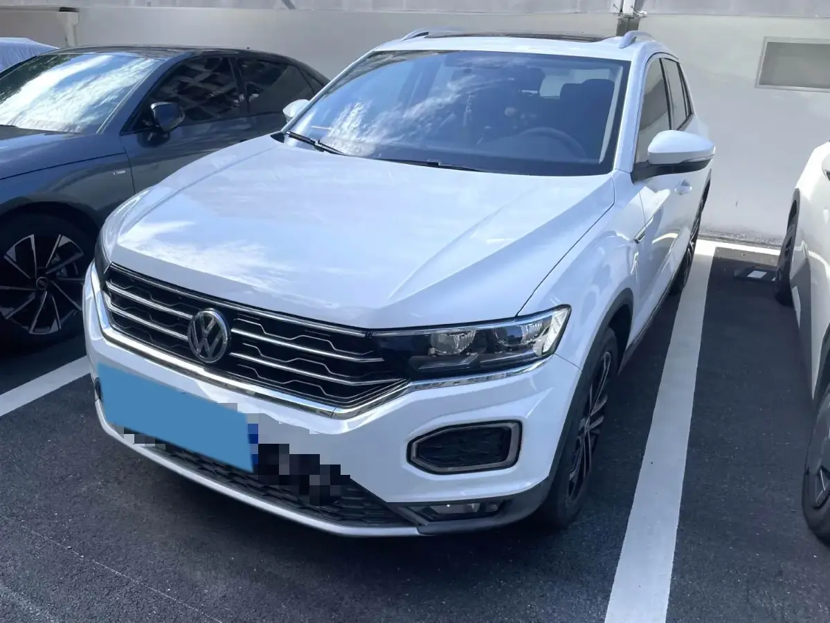 2021 Volkswagen T-Roc 1.4T 150HP L4 7DCT