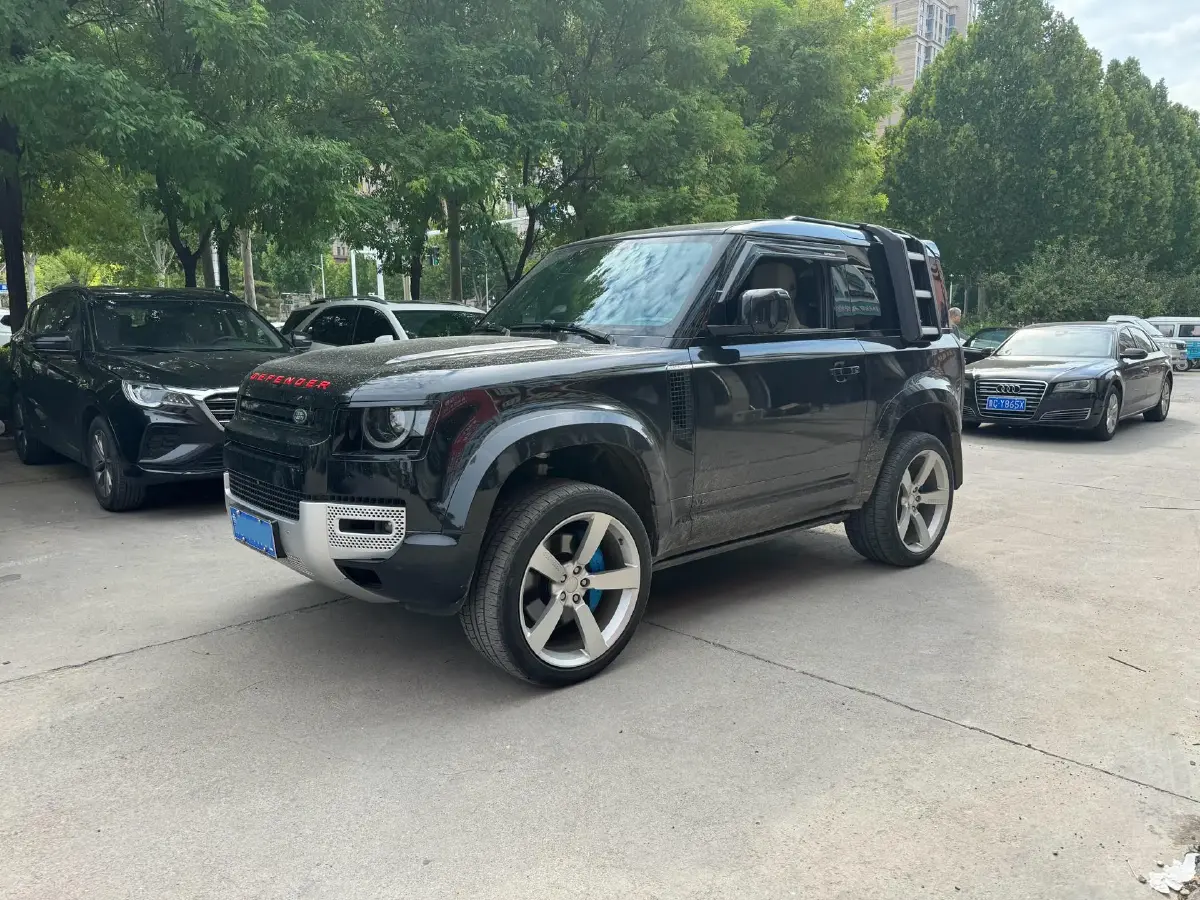 2022 Land Rover Defender 3.0T 400HP L6 8AT