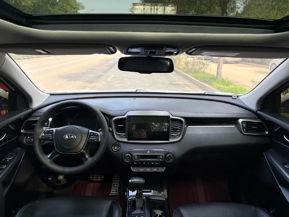 2018 Kia Sorento 2.0T 185HP L4 6AT,autocango,china used car exporter,china ev exporter,chinese used car exporter,chinese used ev exporter