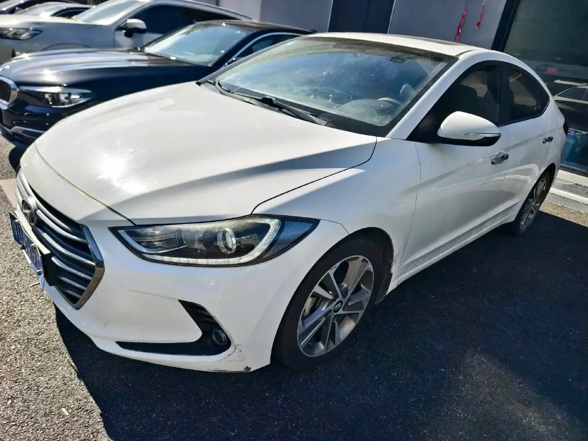 2016 Hyundai Elantra 1.6L 130HP L4 6AT