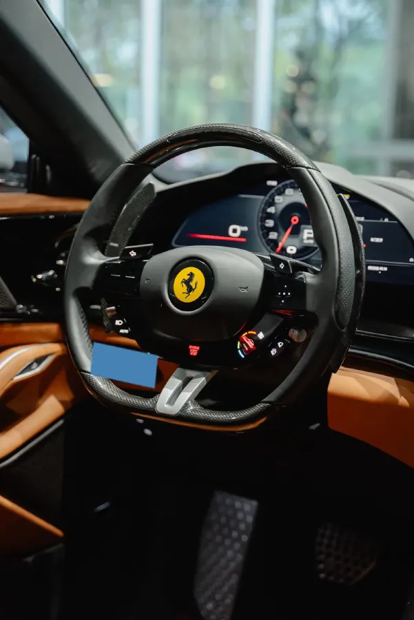 2023 Ferrari Purosangue 6.5L 725HP V12 8DCT,autocango,china used car exporter,china ev exporter,chinese used car exporter,chinese used ev exporter