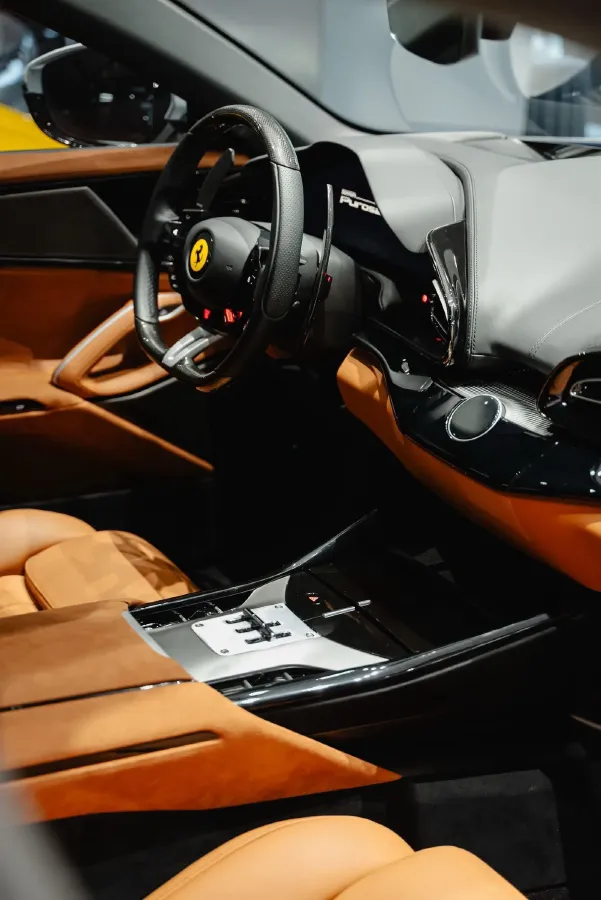 2023 Ferrari Purosangue 6.5L 725HP V12 8DCT,autocango,china used car exporter,china ev exporter,chinese used car exporter,chinese used ev exporter