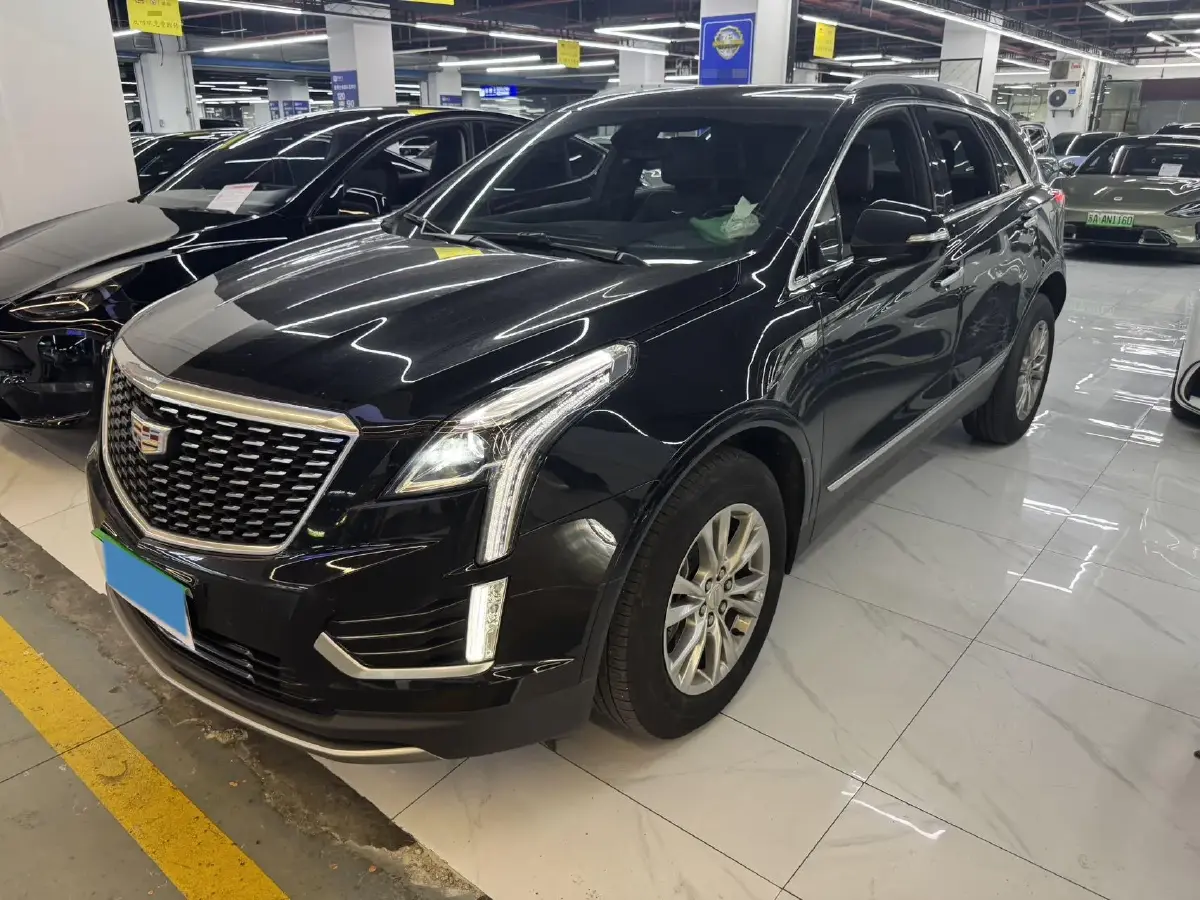 2023 Cadillac XT5 2.0T 237HP L4 9AT
