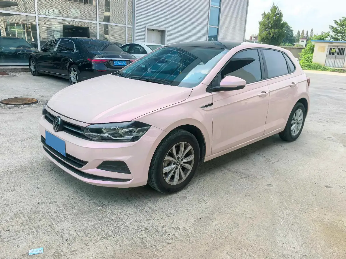 2023 Volkswagen Polo 1.5L 110HP L4 6AT