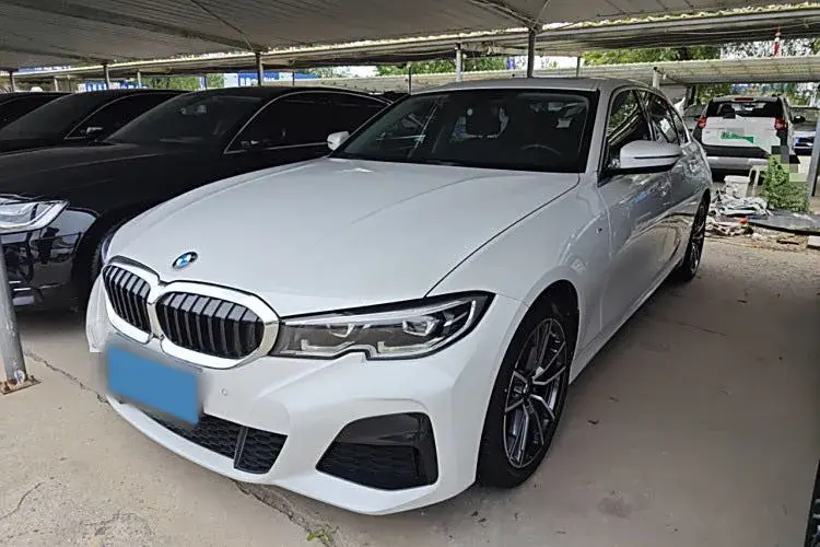 2022 BMW 3 Series 2.0T 156HP L4 8AT
