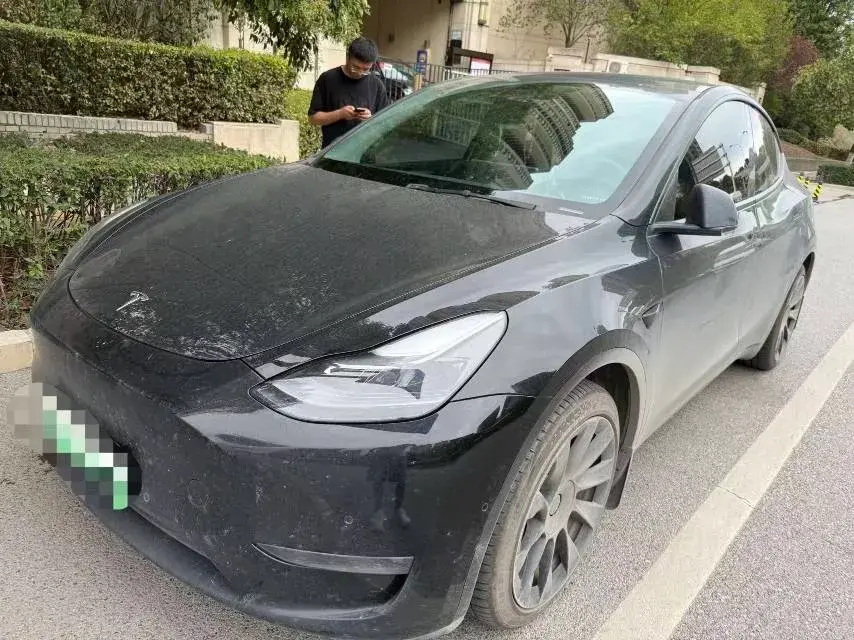 2021 Tesla Model Y BEV 60KWH