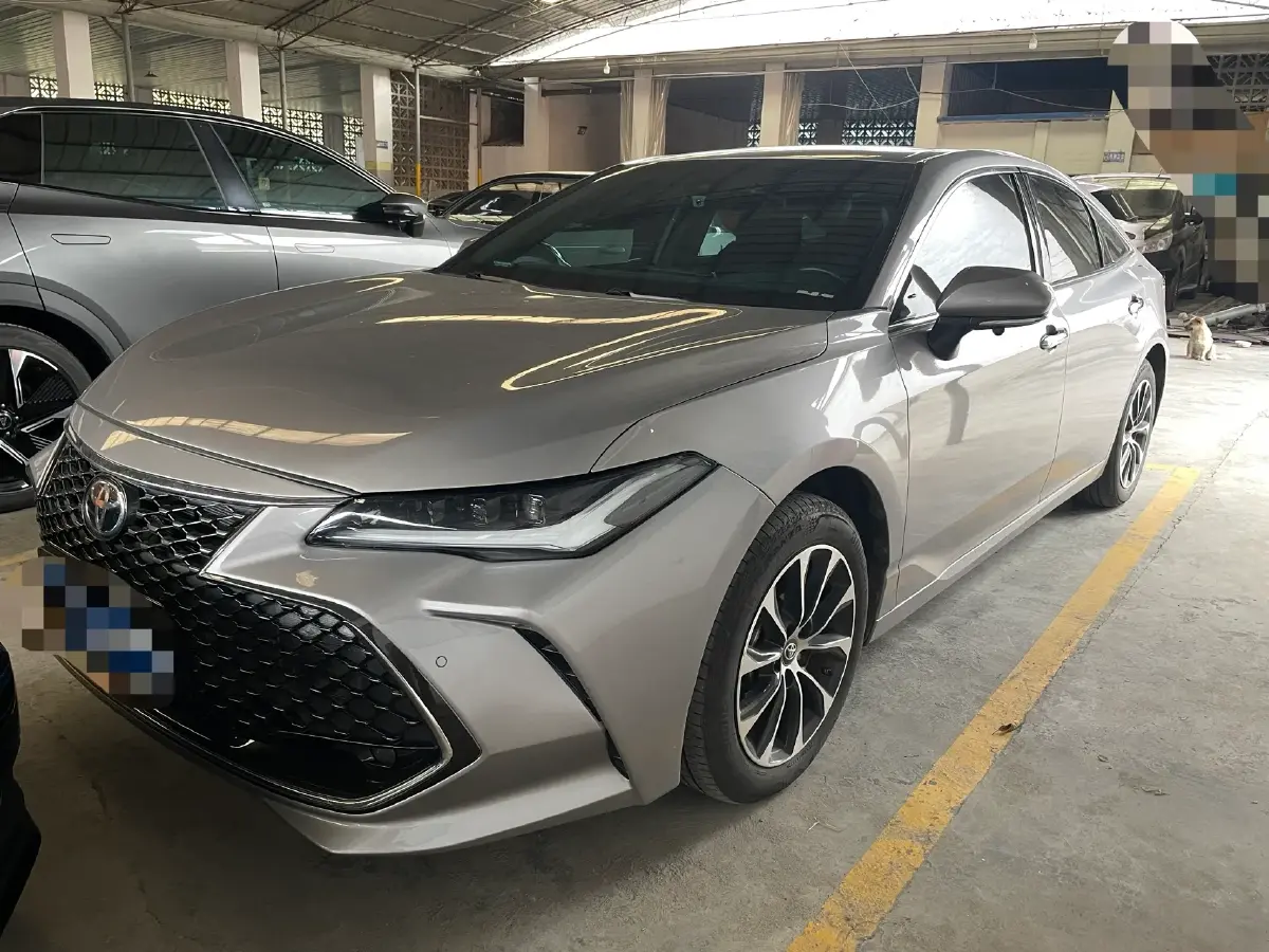 2023 Toyota Avalon 2.0L 177HP L4 CVT