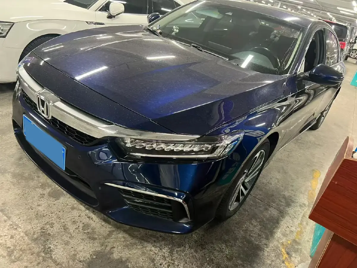 2019 Honda Inspire 1.5T 194HP L4 CVT