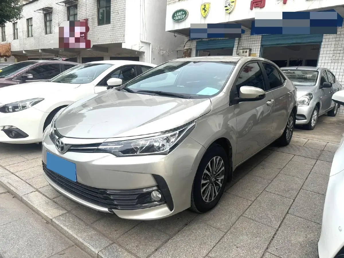 2018 Toyota Corolla 1.2T 116HP L4 CVT