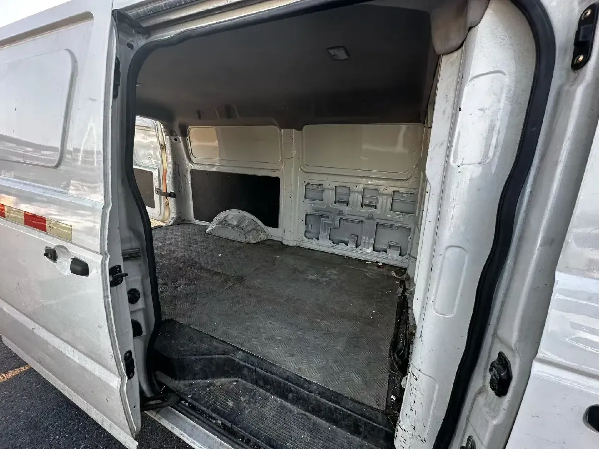 2024 Dongfeng YuFengEM27 BEV 41.86KWH,autocango,china used car exporter,china ev exporter,chinese used car exporter,chinese used ev exporter