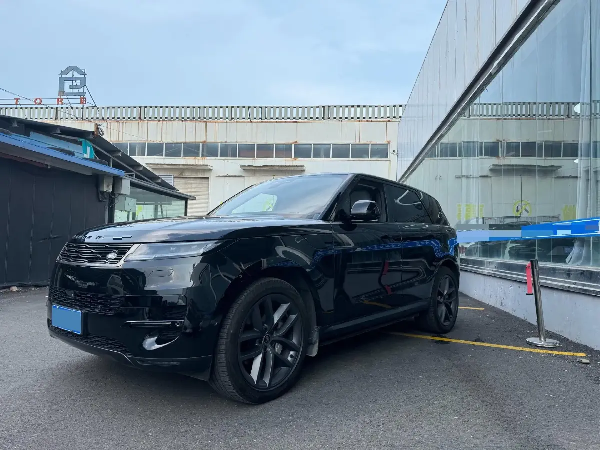 2023 Land Rover Range Rover Sport 3.0T 360HP L6 8AT