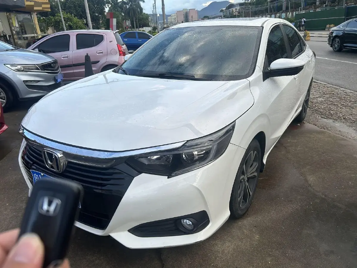 2023 Toyota Paptor 2.0L 171HP L4 CVT