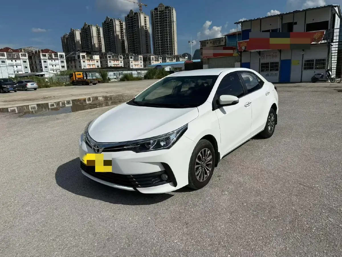2018 Toyota Corolla 1.2T 116HP L4 CVT
