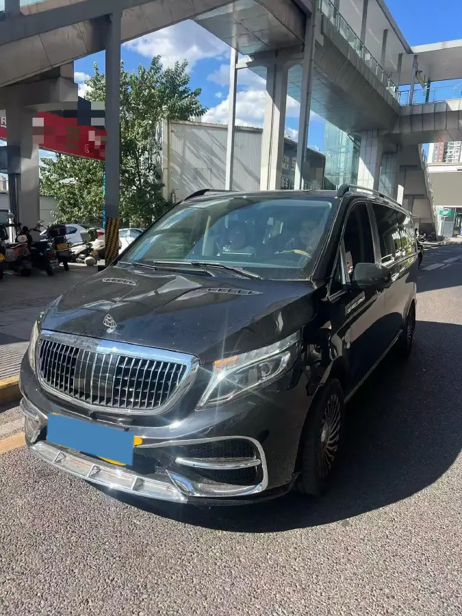 2021 Mercedes-Benz Vito 2.0T 211HP L4 9AT