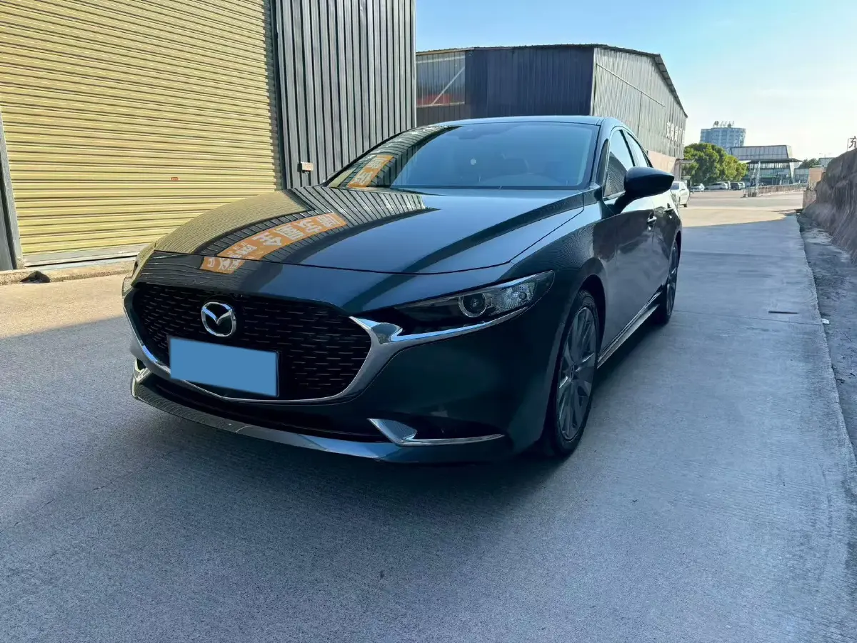 2020 Mazda 3 Axela 2.0L 158HP L4 6AT