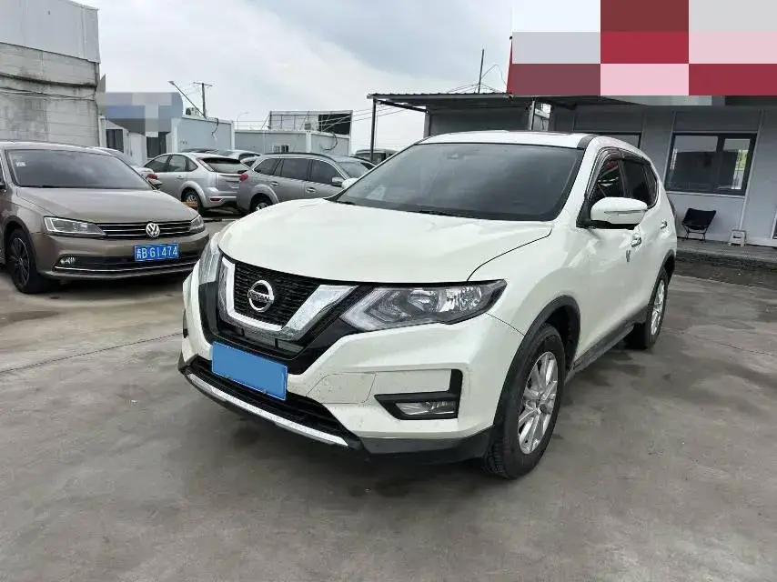 2021 Nissan X-Trail 2.0L 151HP L4 CVT